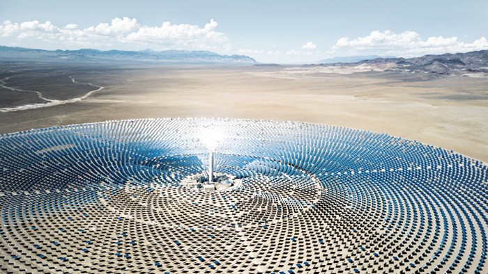 , Using solar energy to optimize processes in solar power plants