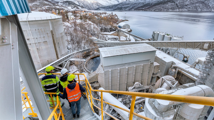 emissions monitoring, Accurately Measuring Dust in Cement Plants to Reduce Emissions