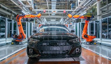 human-material differentiation, Safe human-material differentiation on the assembly line: Progress through technology with Audi